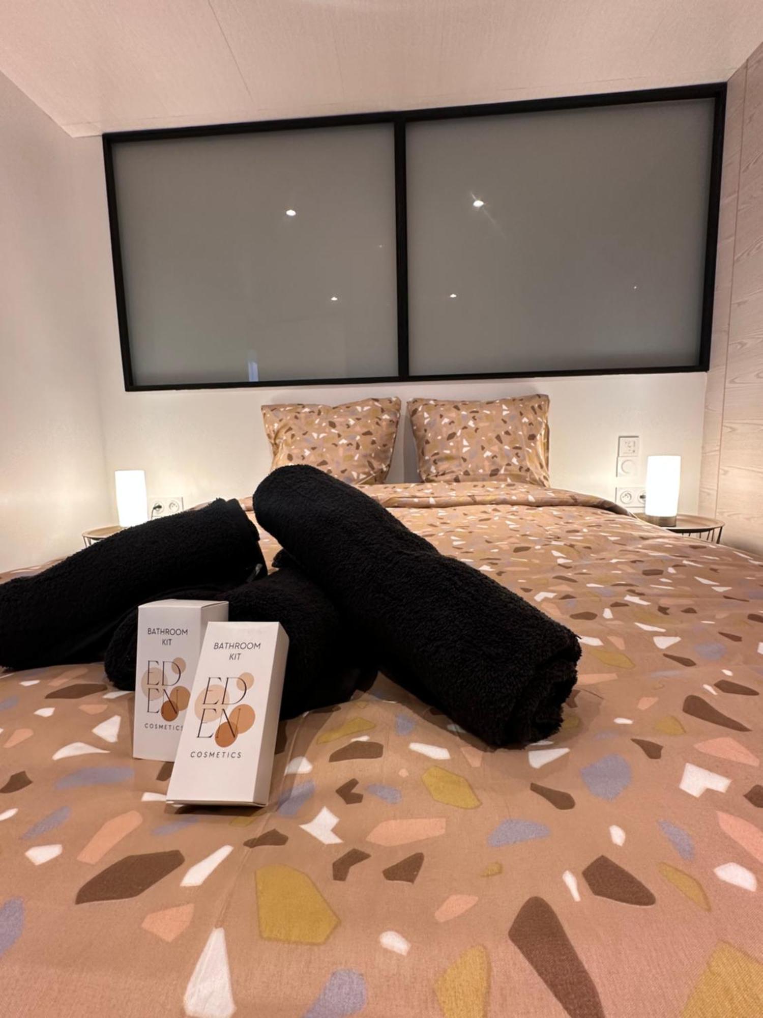 Jolie Dependance Equipee Apartment โชเลต์ ภายนอก รูปภาพ