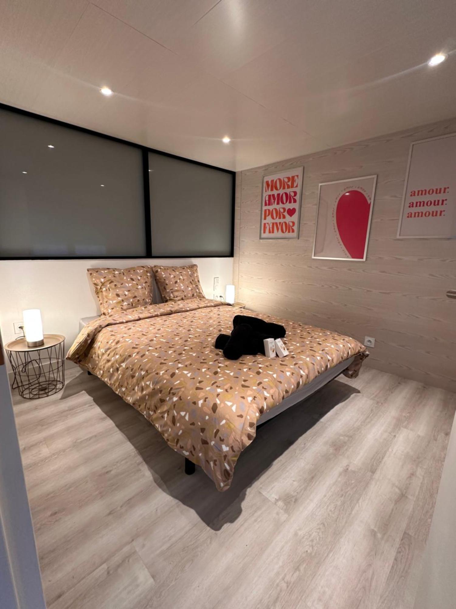 Jolie Dependance Equipee Apartment โชเลต์ ภายนอก รูปภาพ